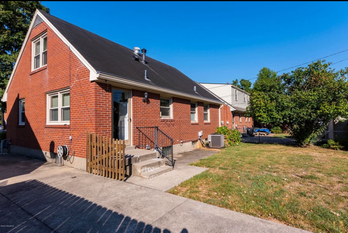 Building Photo - 3507 Wexford Dr