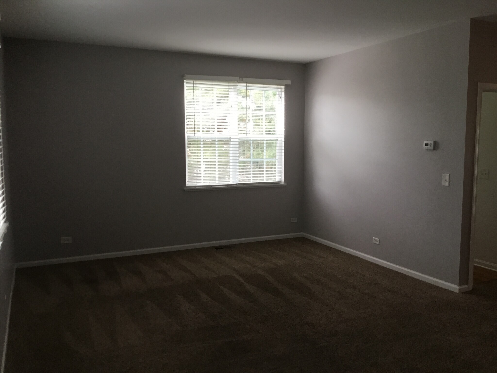 Building Photo - 312 Evergreen Cir