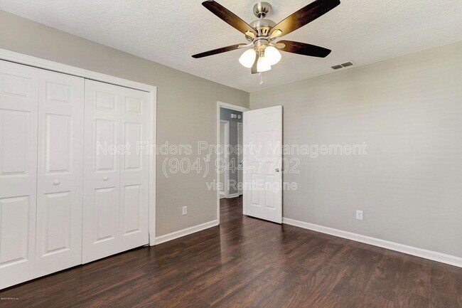 Building Photo - 4428 Pilgrim Way