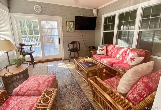 Building Photo - 190 Jackson Landing