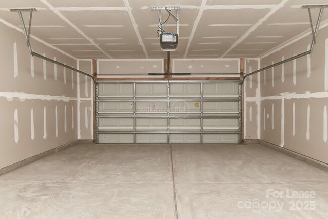 Building Photo - 157 Parker Claire Ln