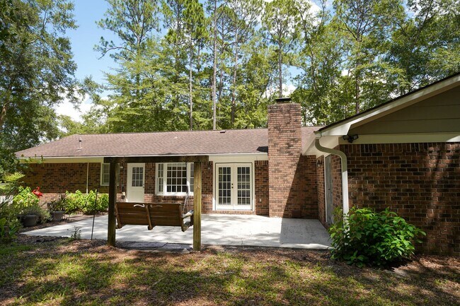 Building Photo - Available Soon!