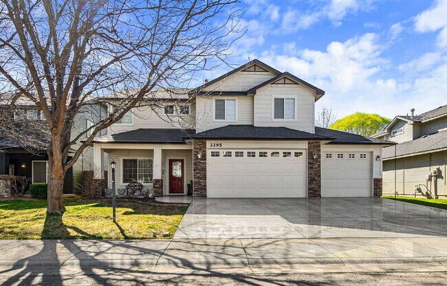 Building Photo - 2295 W Apgar Creek Dr