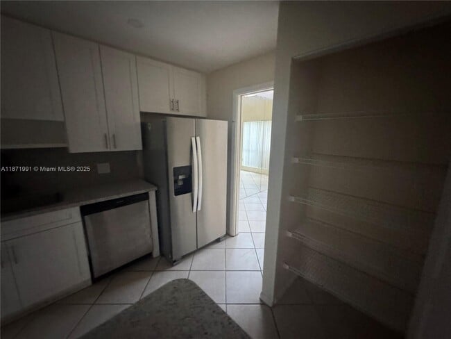 Building Photo - 9060 NW 45th Ct