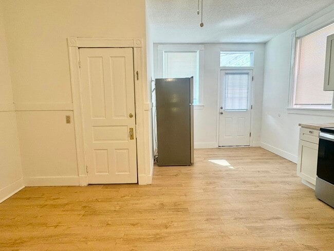 Building Photo - 4216-4218 Arsenal Street, Unit 4218