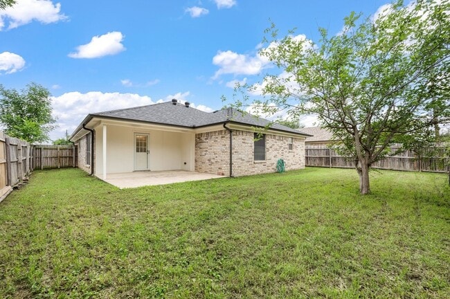Building Photo - 961 Indian Blanket Dr