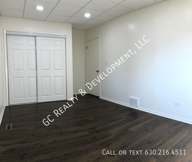 Building Photo - 16 Franke Ave