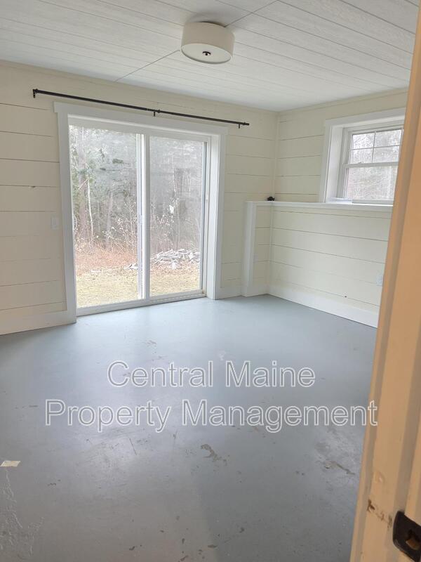Building Photo - 109 S Reynolds Rd