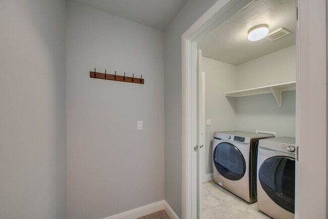 Building Photo - Beautiful Home in Kuna with Community Pool!