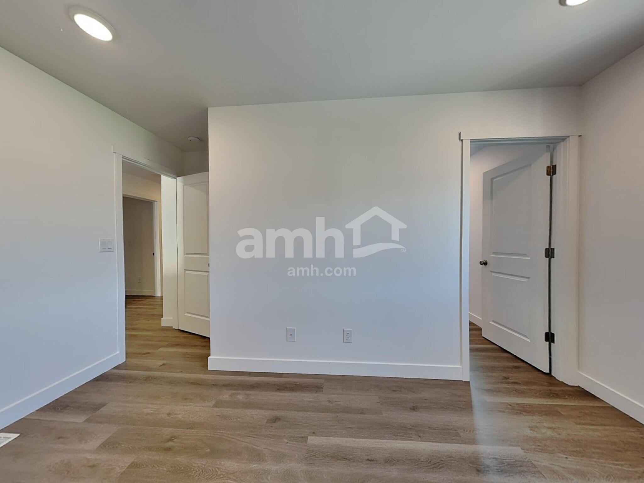 Building Photo - 7713 Brenden St SW