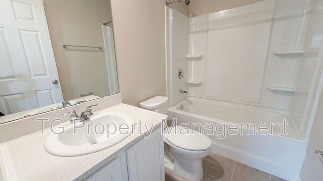 Building Photo - 11794 Beardgrass Wy