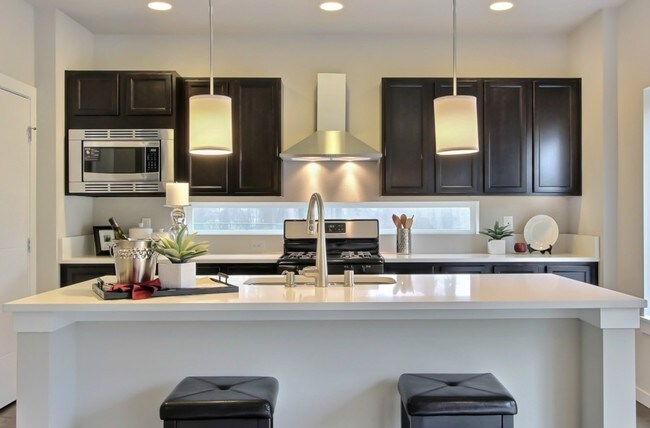Kitchen - 513 125th St Ct E