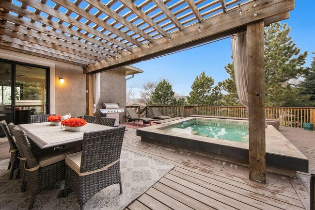 Building Photo - 1942 S Routt Ct