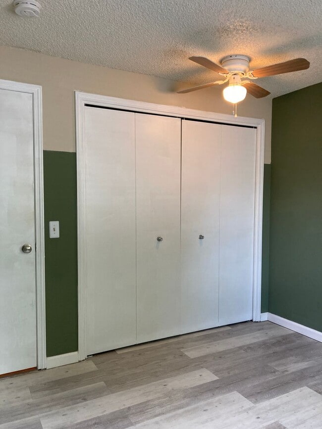 Building Photo - Single Level Ranch Home in Newberg