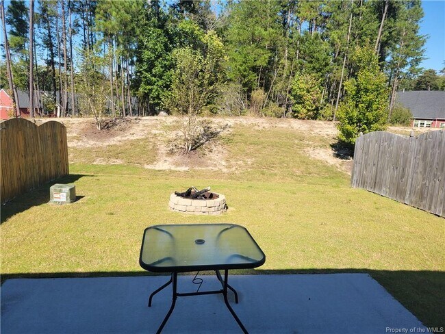 Building Photo - 3419 Foxglove Dr