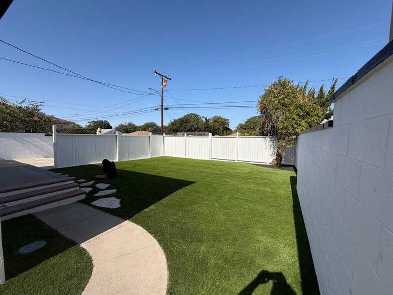 Building Photo - 2519 190th St