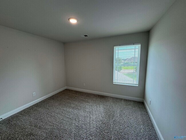 Building Photo - 103 Woodsbrook Pl SW