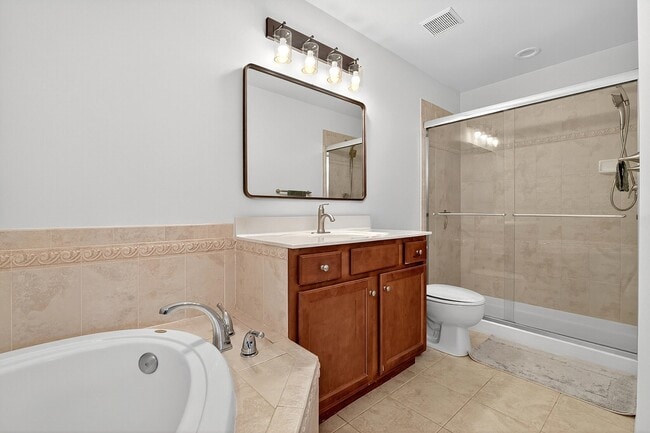 Building Photo - 34 Marina Dr