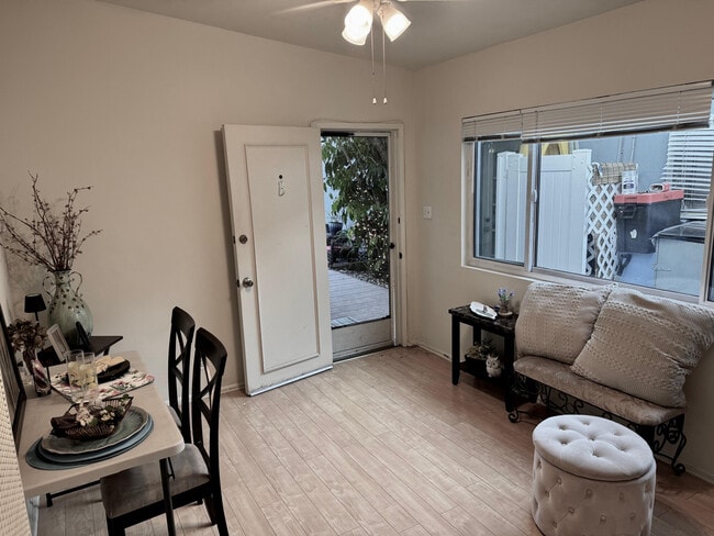 Building Photo - 10519 Chandler Blvd