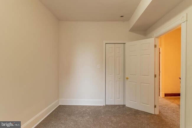 Building Photo - 1459 Chapin St NW