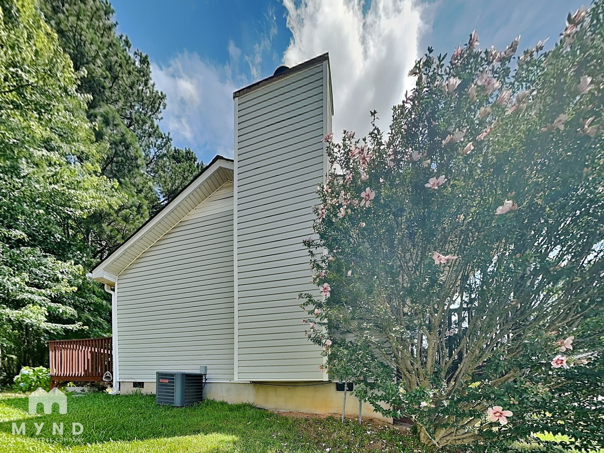 Building Photo - 413 River Trace Dr