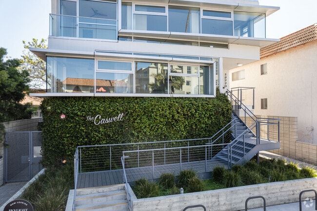 Building Photo - The Caswell
