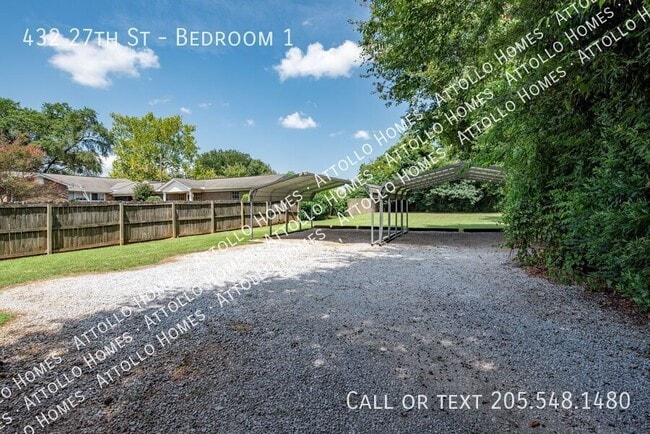 Building Photo - 432 27th St