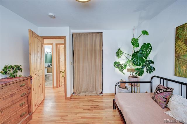 Building Photo - 502 Park Ln