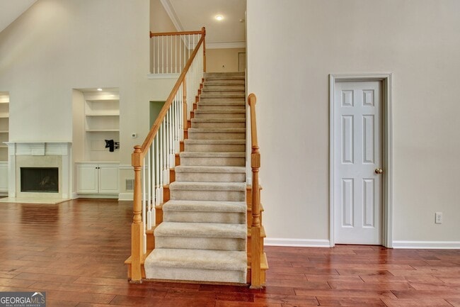 Building Photo - 185 Newfield Dr