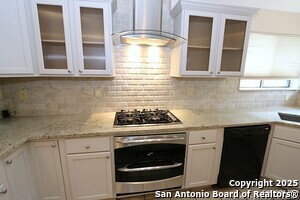 Building Photo - 8810 Lost Arbor Cir