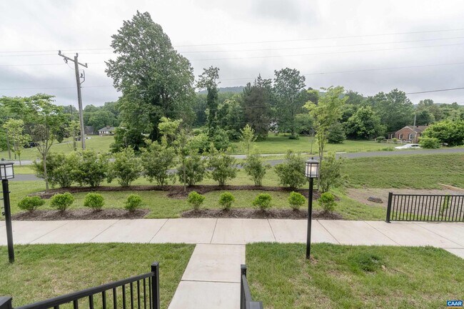 Building Photo - 4537 Berwyn Ln