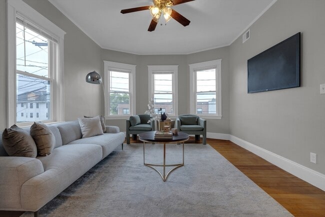 Building Photo - 71 Cypress St