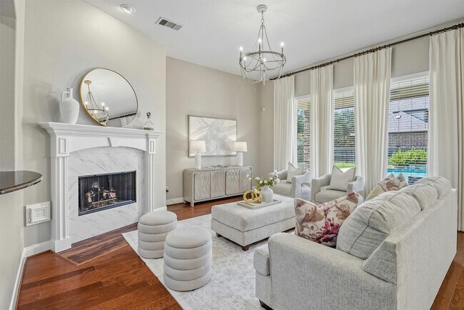 Building Photo - 18 Wyndehaven Lakes Drive