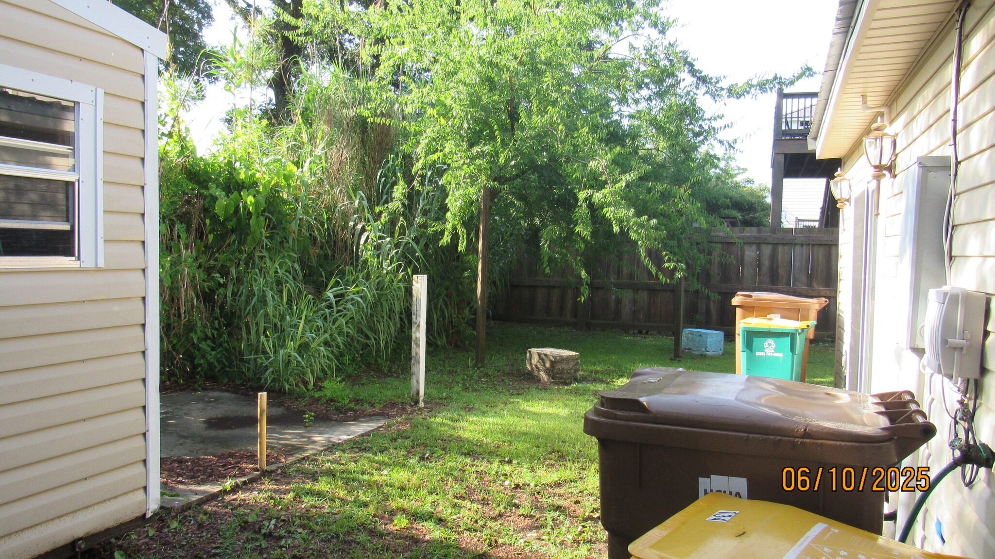 BACKYARD SOUTH - 134 St John Ave