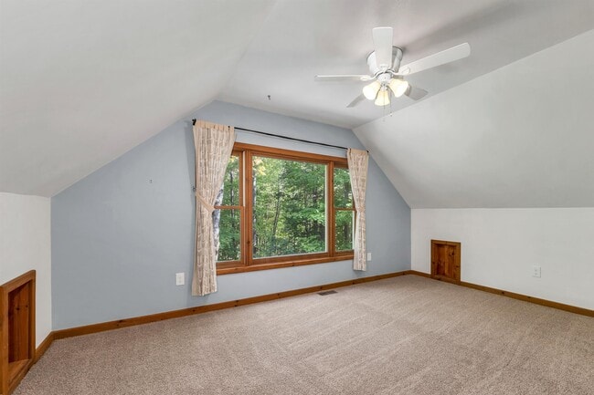 Building Photo - 44 Neighbors Row