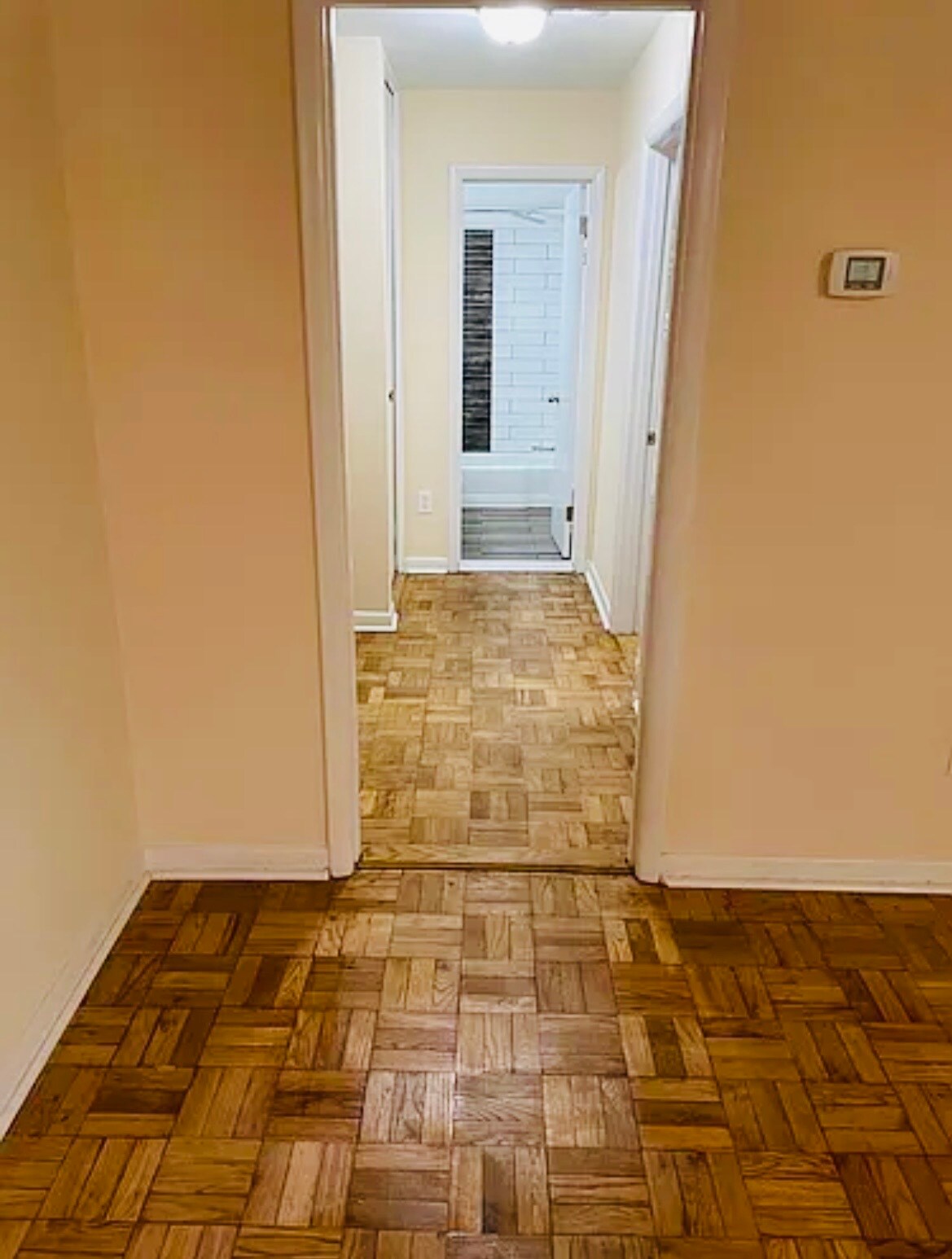 Building Photo - 10506 Weymouth St