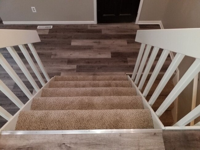 Building Photo - Coming Soon – Beautifully Renovated 4-Bedroom Home in Blue Springs!
