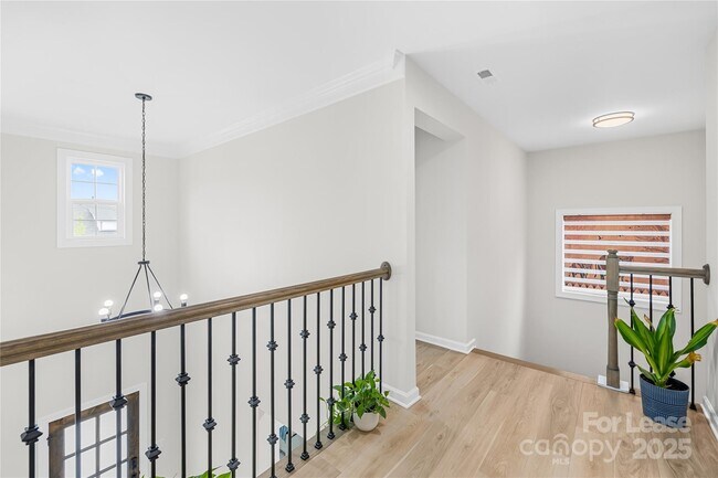 Building Photo - 6104 Balham Ct