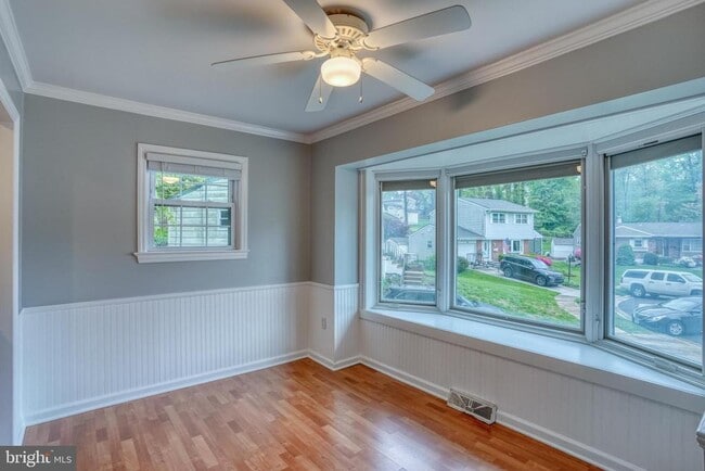 Building Photo - 124 Hilldale Ct