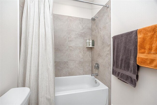 Building Photo - 1527 Caldera Ct