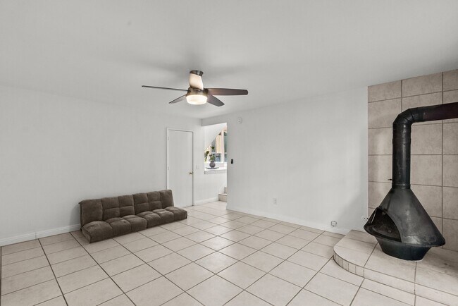 Building Photo - 5010 Balfour Ln