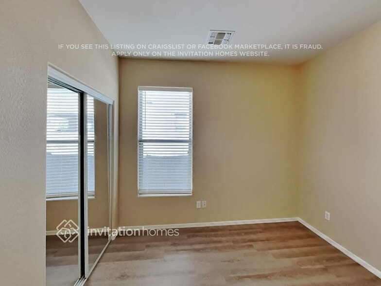 Building Photo - 25777 N 163rd Dr