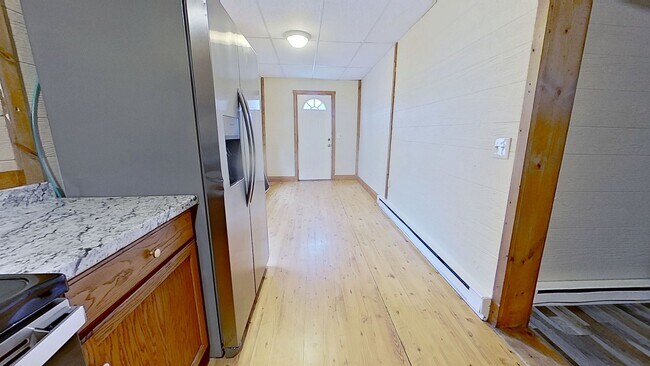 Building Photo - Cody Studio Apartment