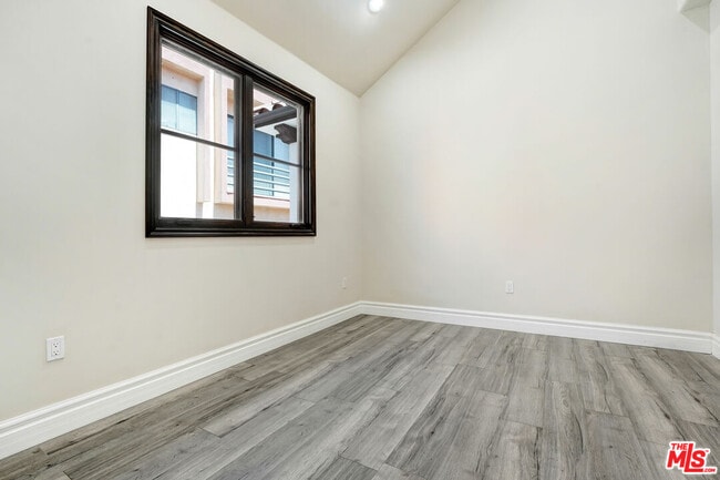 Building Photo - 1621 Franklin St