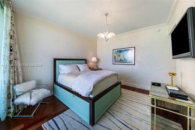 Building Photo - 10295 Collins Ave