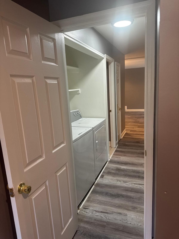 Building Photo - 406 Girard St