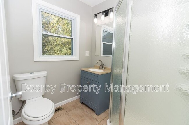 Building Photo - 7707 Canyon Dr