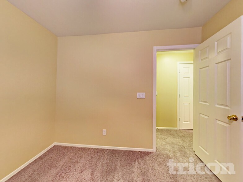 Building Photo - 22478 W Adams St