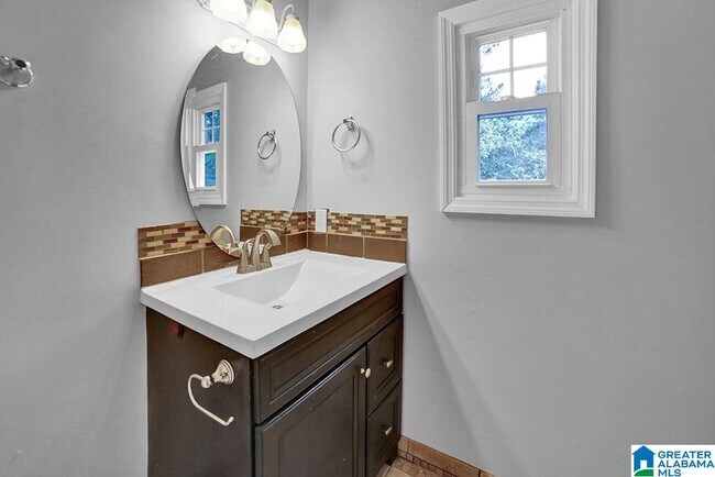 Building Photo - 1053 Ivy Creek Trail