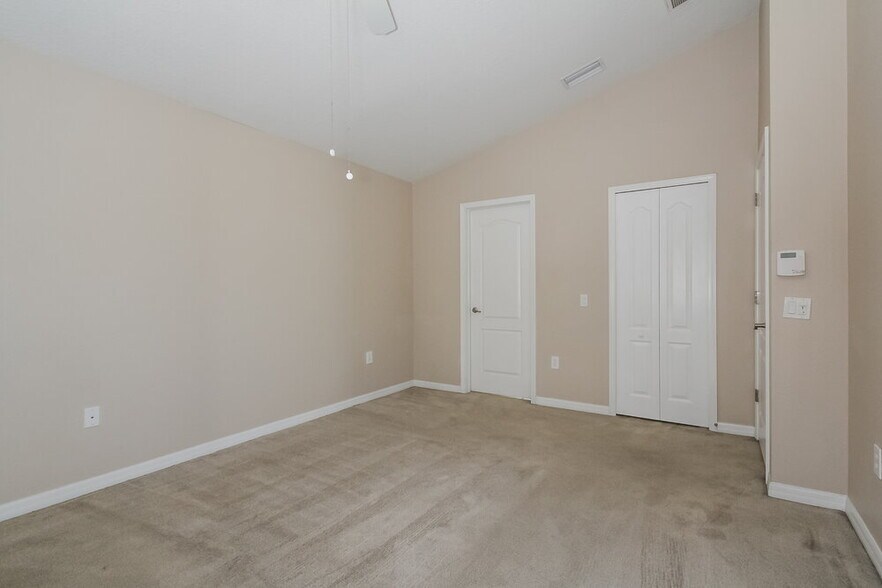 Building Photo - 1609 Carson White Ln